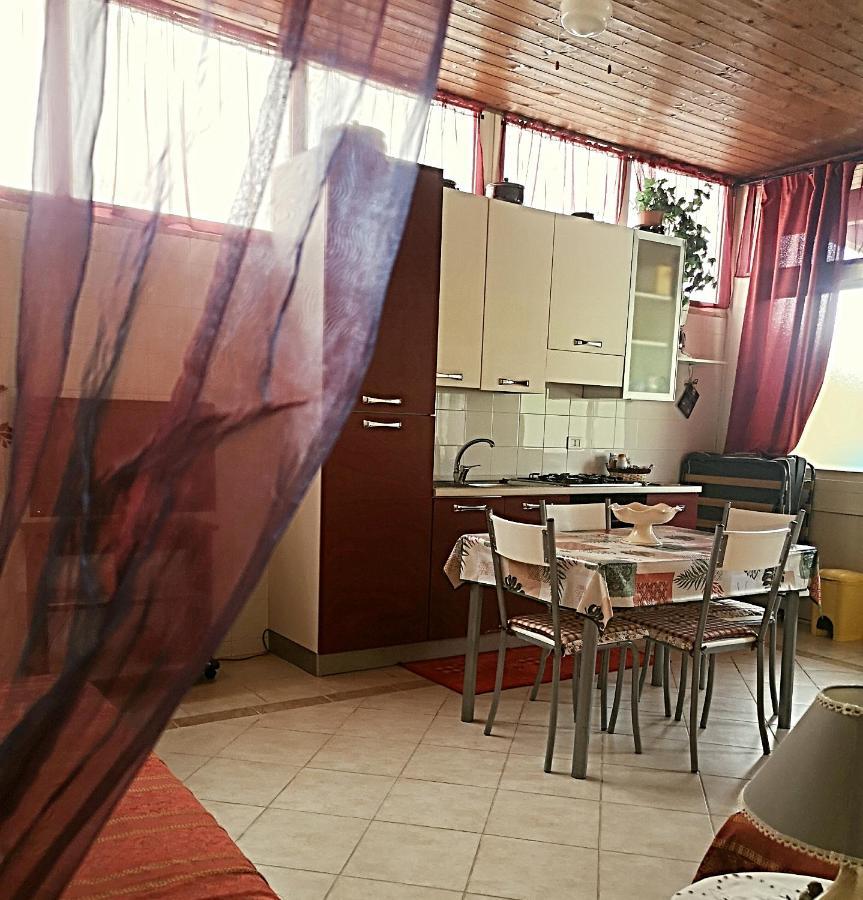 La Casina Di Vanni - Casa Vacanza Nel Cuore Del Salento Arnesano Екстер'єр фото